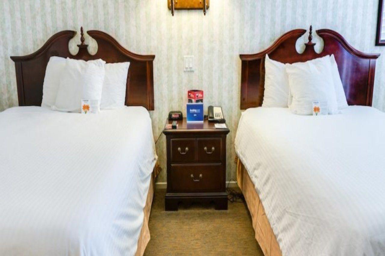 Carousel Inn And Suites Anaheim Exteriér fotografie
