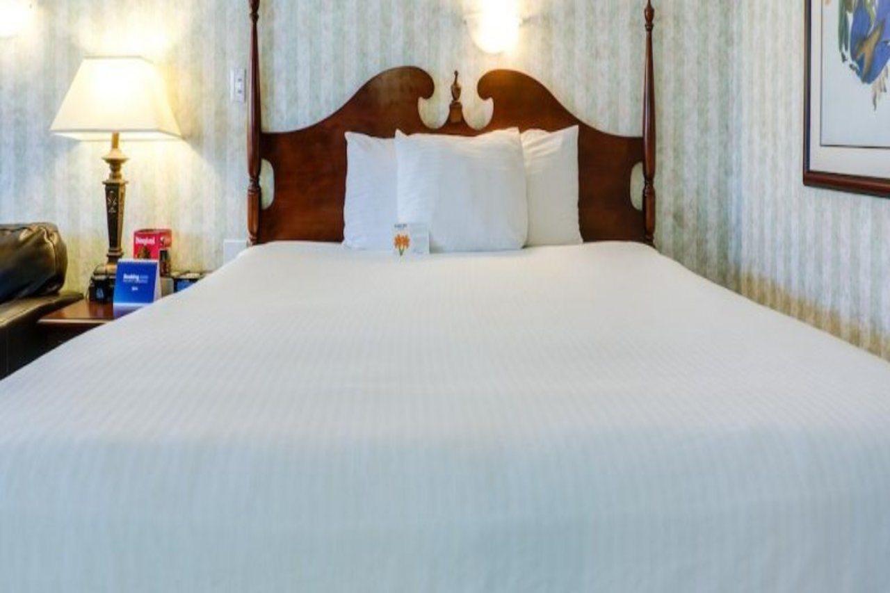 Carousel Inn And Suites Anaheim Exteriér fotografie